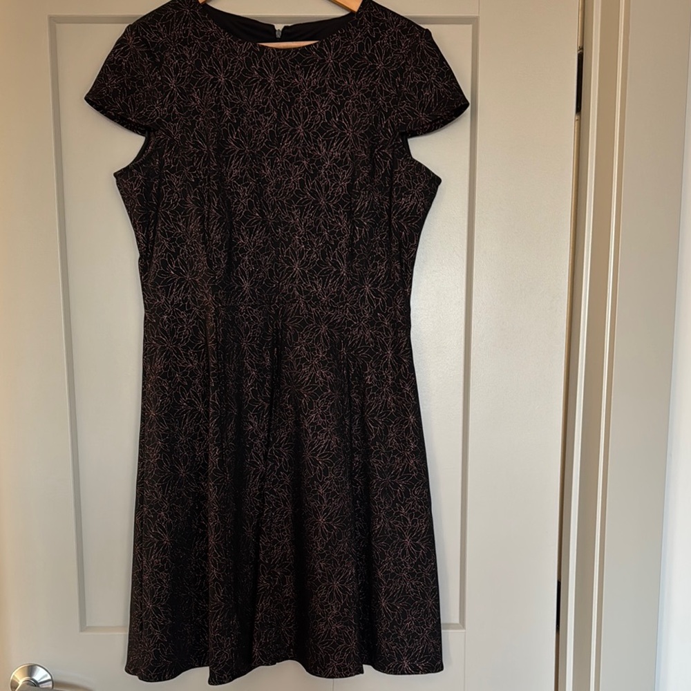 Anne Klein Black and rose gold Dress size 14